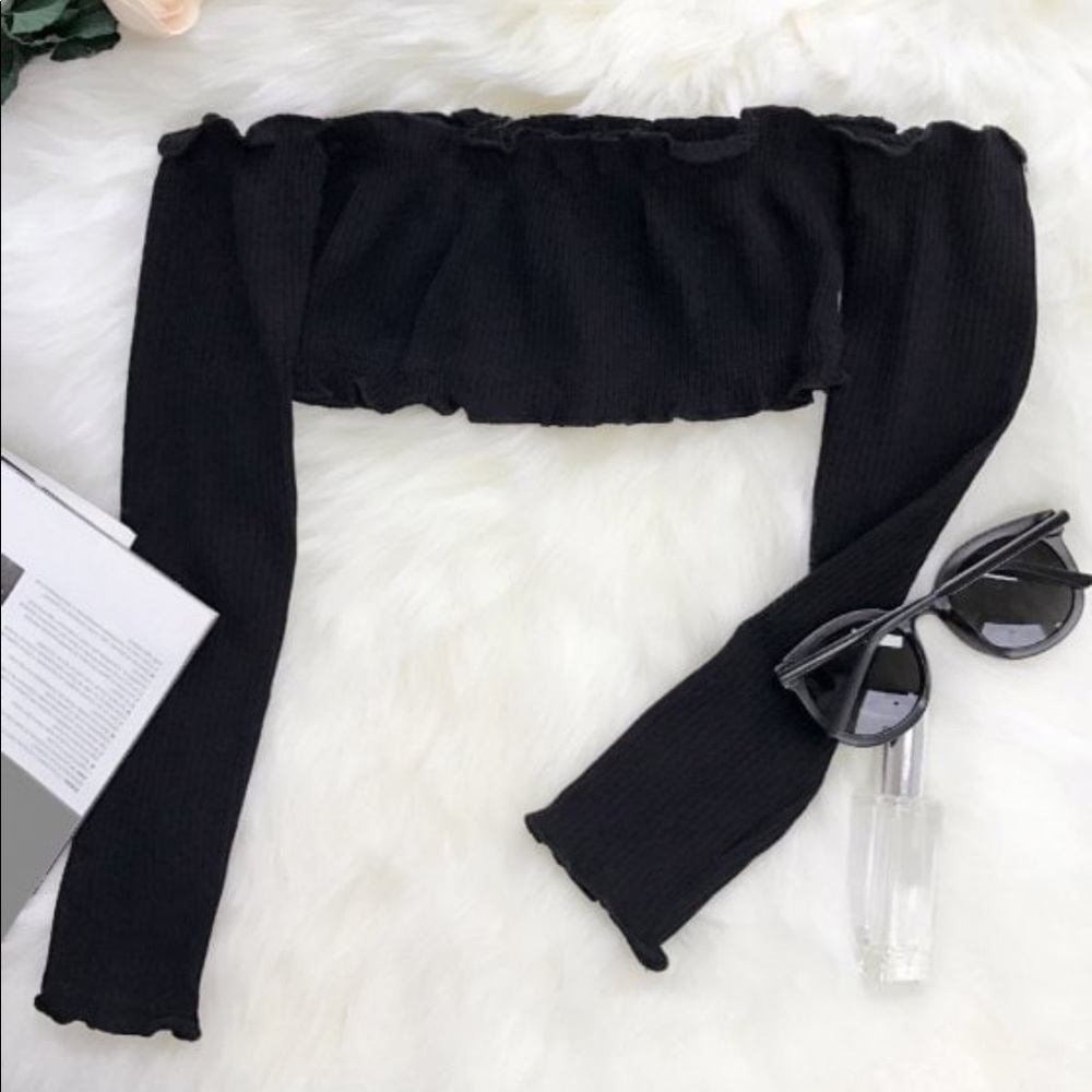 Black crop top